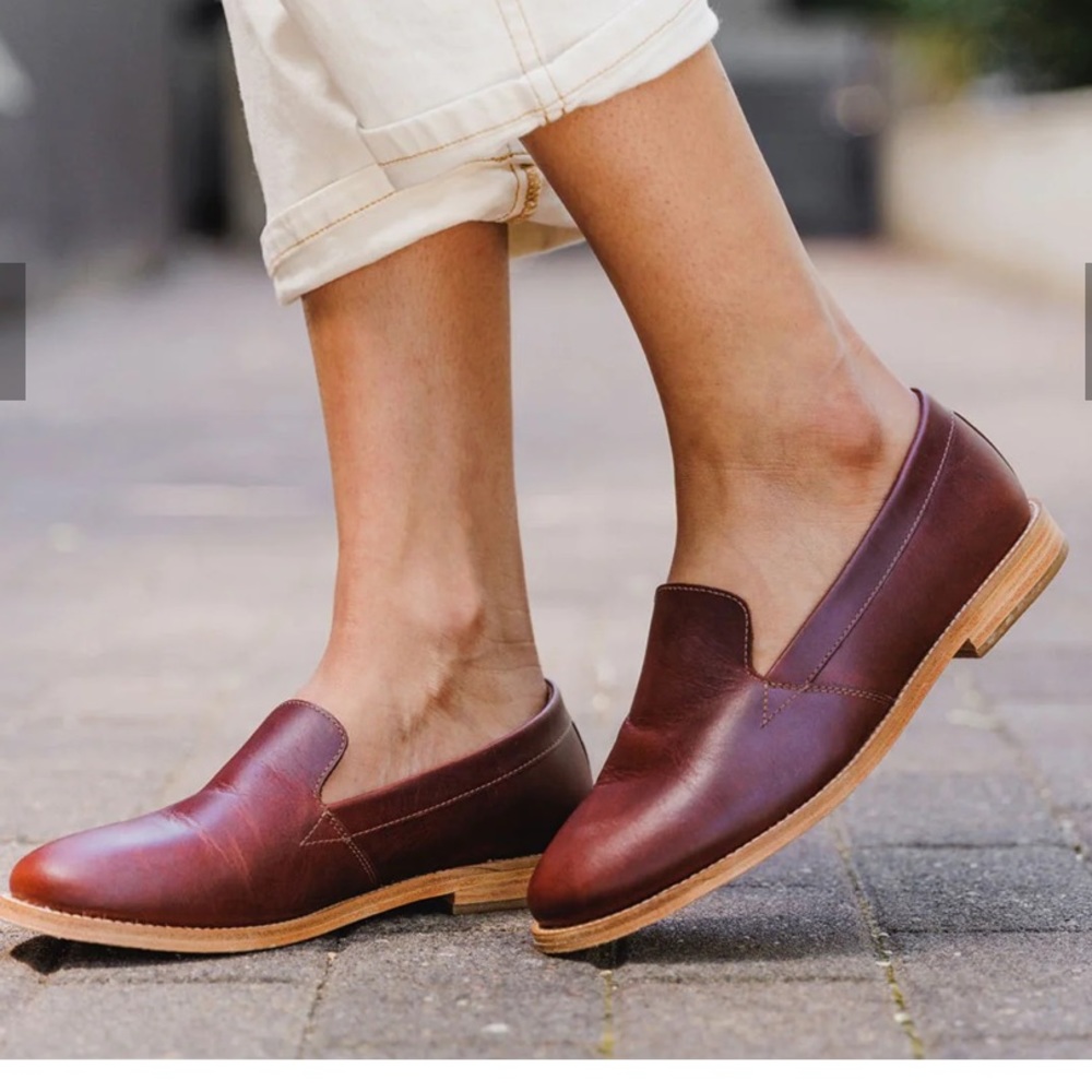Portland Leather PLG Patina Rounded Loafer in Cognac Size 7 EUR 38
